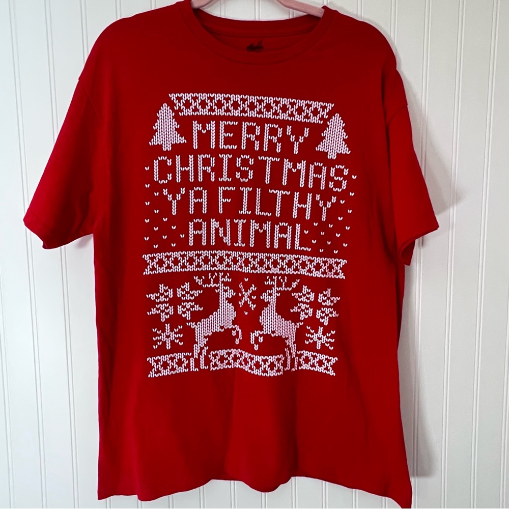 L Merry Christmas Ya Filthy Animal Home Alone Inspired Tee T-Shirt Top Reindeer